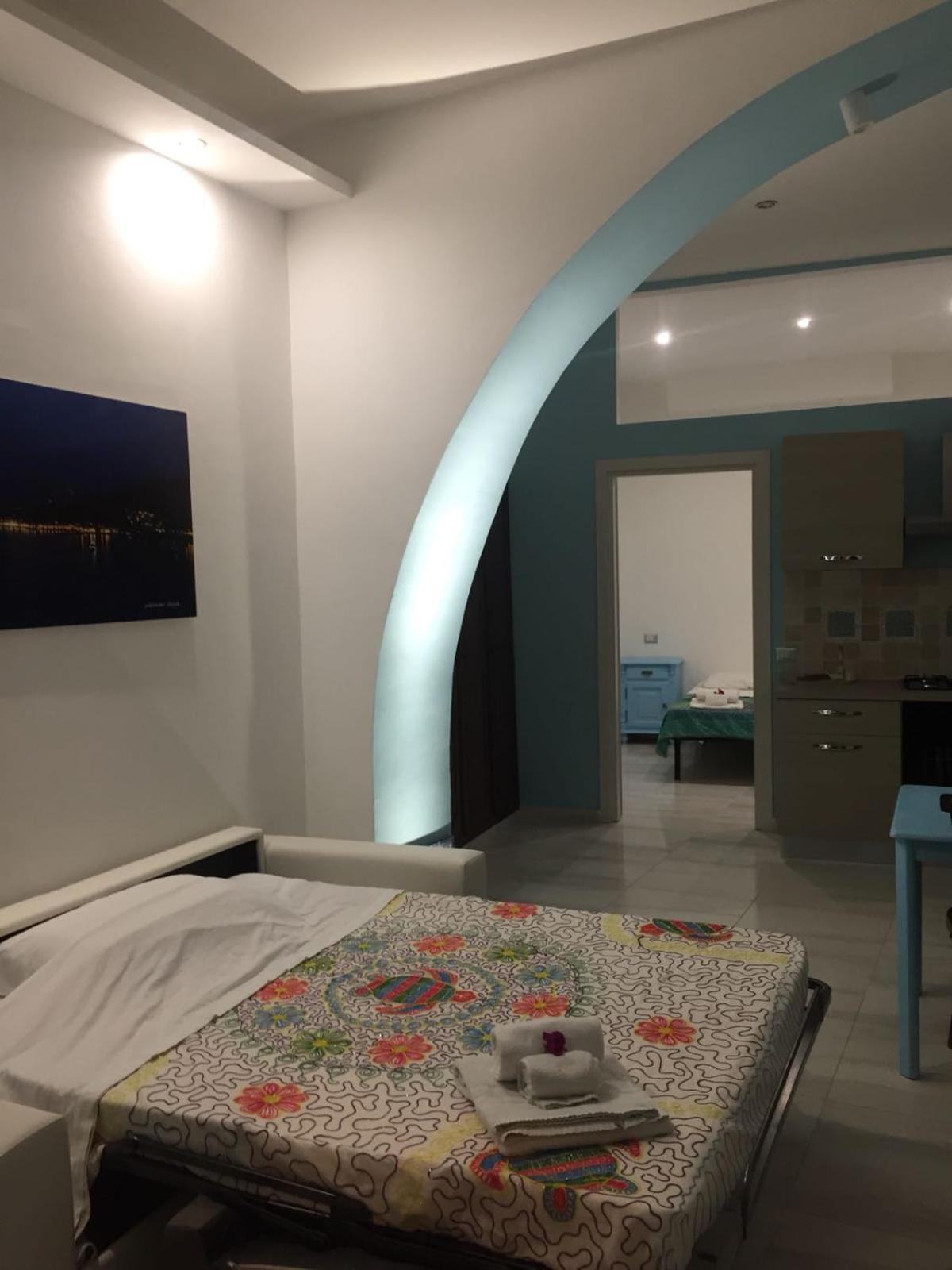 Casa In Borgo Marinaro Apartment Giardini Naxos Exterior foto